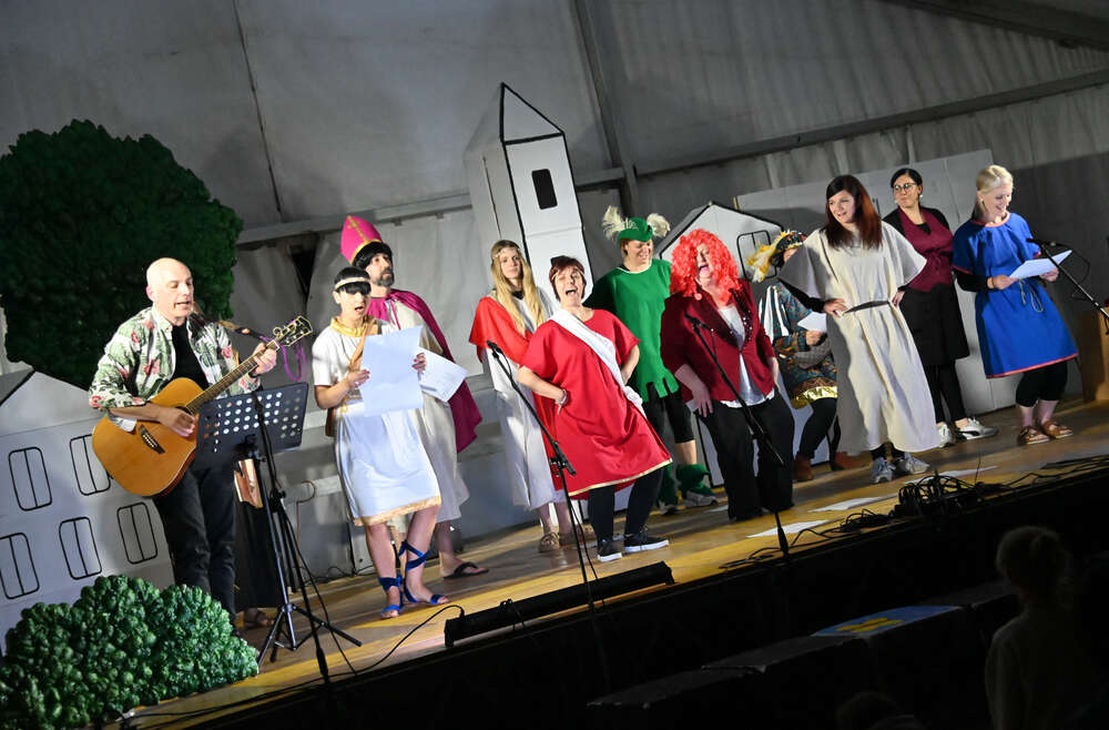 31/05 “Vita di San Martino” I MalfAttori teatro genitori – 2024 Festa di fine anno!